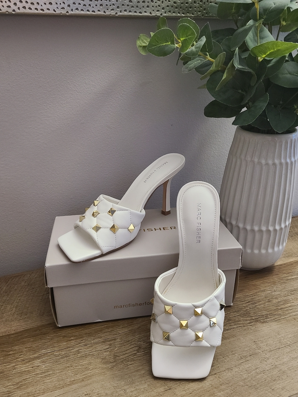 🆕️Marc Fisher White Quilted Studded Slide Heels Mules Sandals